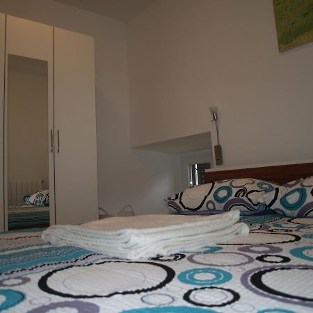 Apartment Pud Oreh Roč Δωμάτιο φωτογραφία