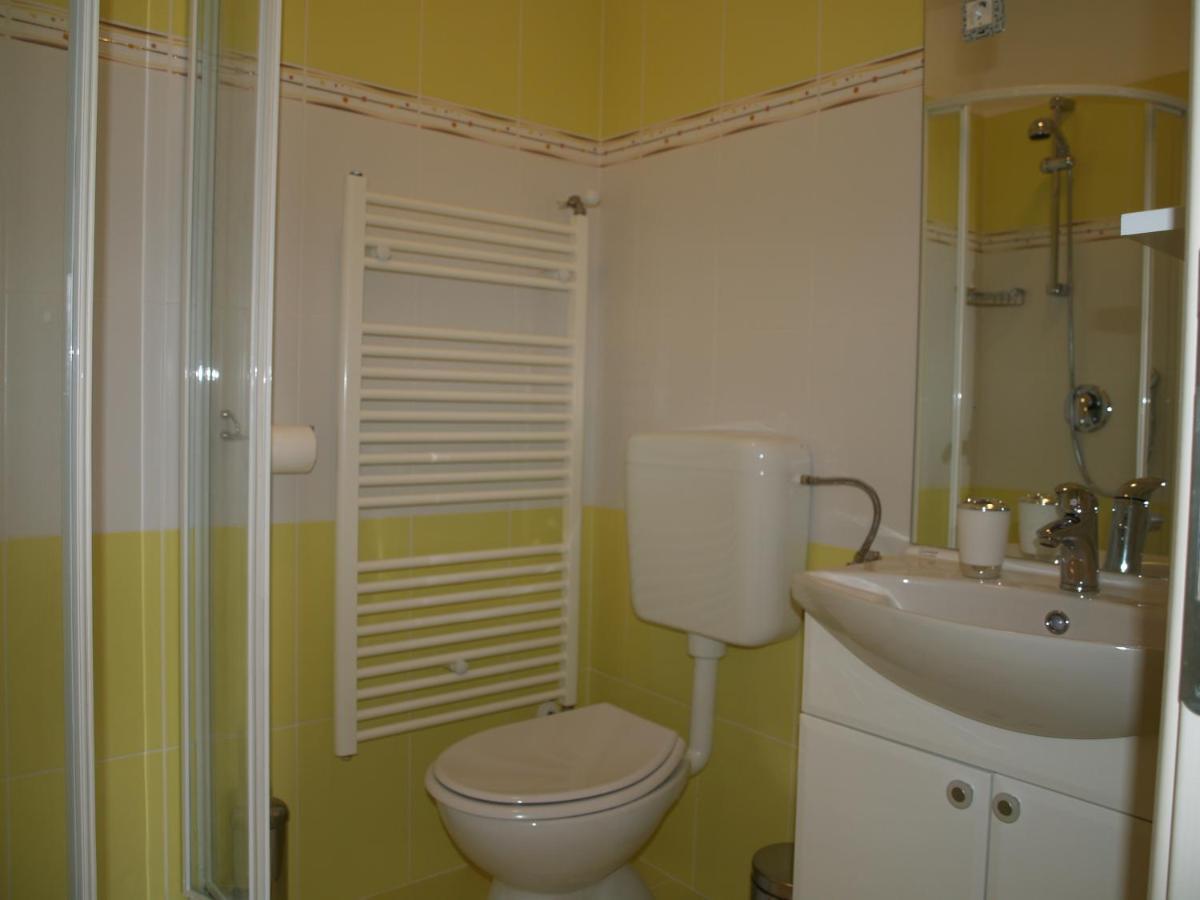 Apartment Pud Oreh Roč Δωμάτιο φωτογραφία
